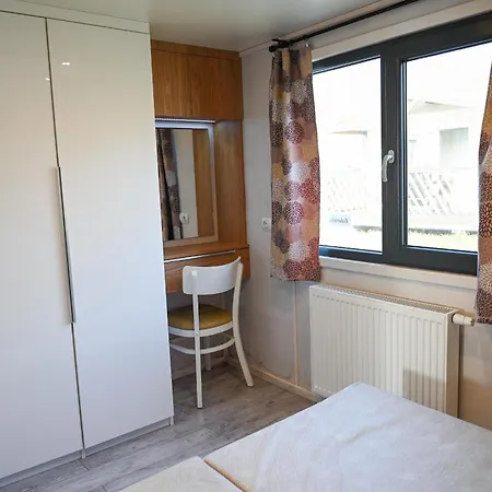 - Eiderufer 2 Suderstapel