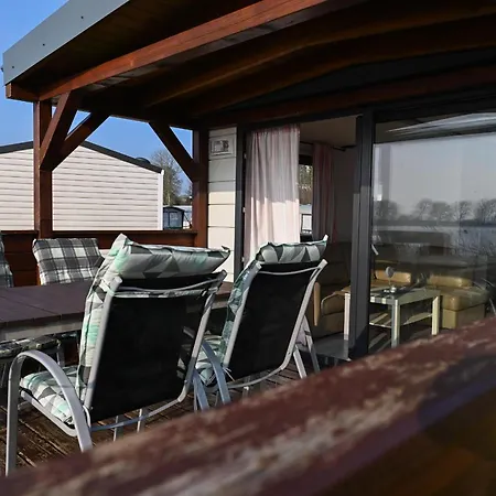 - Eiderufer 2 Suderstapel